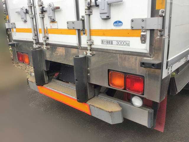 UDトラックスコンドル冷凍車（冷蔵車）中型（4t）[写真07]