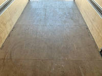 三菱ふそうキャンターアルミバン小型（2t・3t）[写真16]