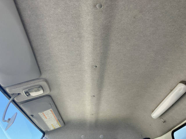 三菱ふそうキャンターアルミバン小型（2t・3t）[写真33]