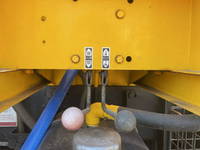 三菱ふそうファイターミニヨン汚泥吸引車中型（4t）[写真16]