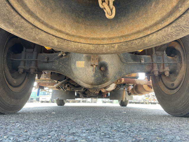 三菱ふそうファイターミニヨン汚泥吸引車中型（4t）[写真22]