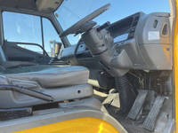 三菱ふそうファイターミニヨン汚泥吸引車中型（4t）[写真33]