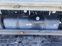 三菱ふそうキャンター平ボディ小型（2t・3t）[写真19]