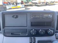 三菱ふそうキャンター平ボディ小型（2t・3t）[写真34]