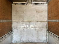 いすゞギガアルミウイング大型（10t）[写真13]