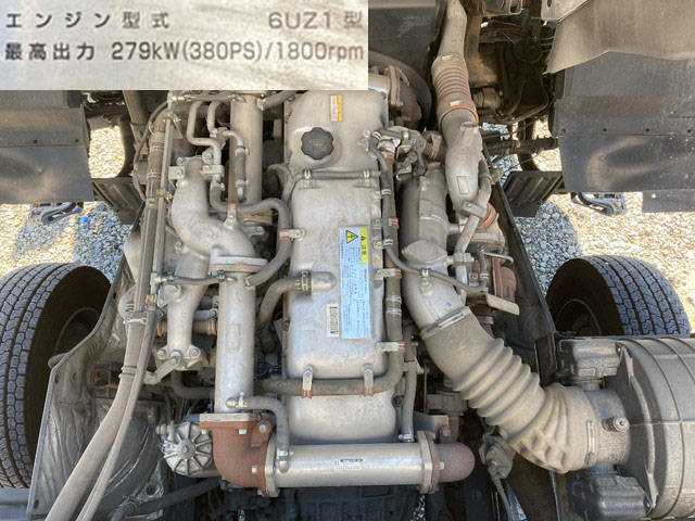 いすゞギガアルミウイング大型（10t）[写真24]