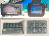 いすゞギガアルミウイング大型（10t）[写真38]