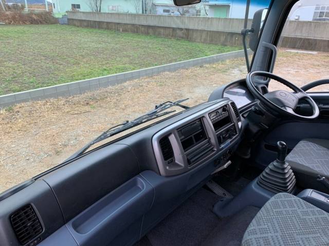 日野レンジャーセルフローダー増トン（6t・8t）[写真10]