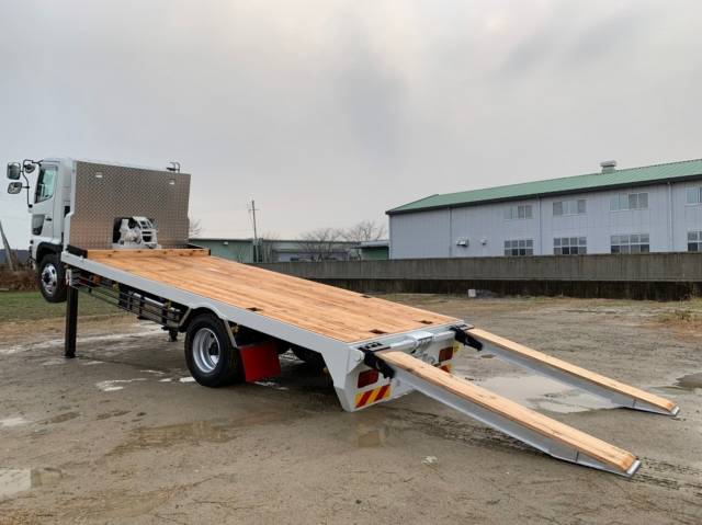 日野レンジャーセルフローダー増トン（6t・8t）[写真02]