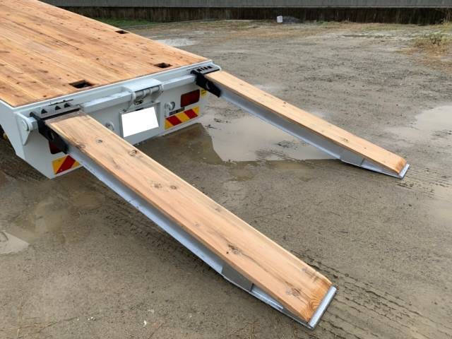 日野レンジャーセルフローダー増トン（6t・8t）[写真23]