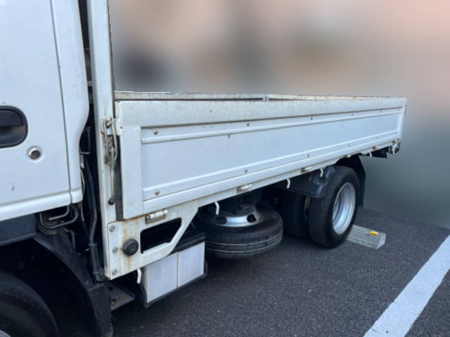 いすゞエルフ平ボディ小型（2t・3t）[写真12]