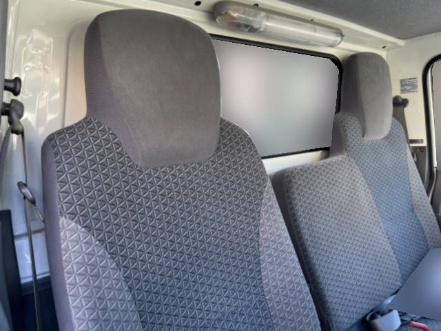 いすゞエルフ平ボディ小型（2t・3t）[写真19]