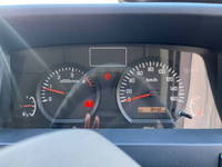 いすゞエルフ平ボディ小型（2t・3t）[写真22]