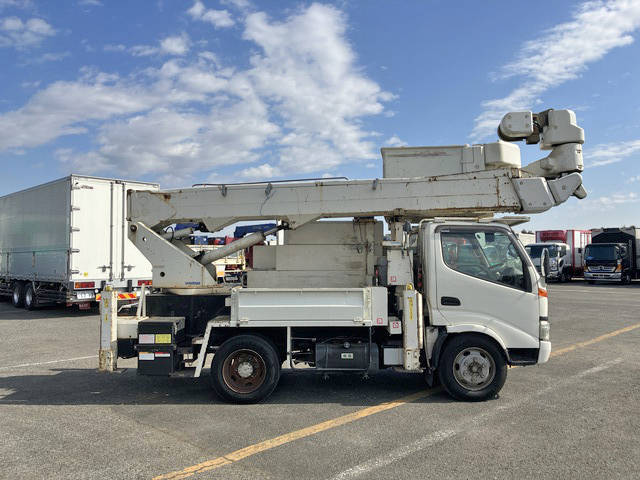 トヨタダイナ高所作業車小型（2t・3t）[写真06]