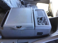 UDトラックスクオンセルフローダー大型（10t）[写真23]