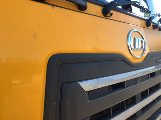 UDトラックスクオンセルフローダー大型（10t）[写真07]