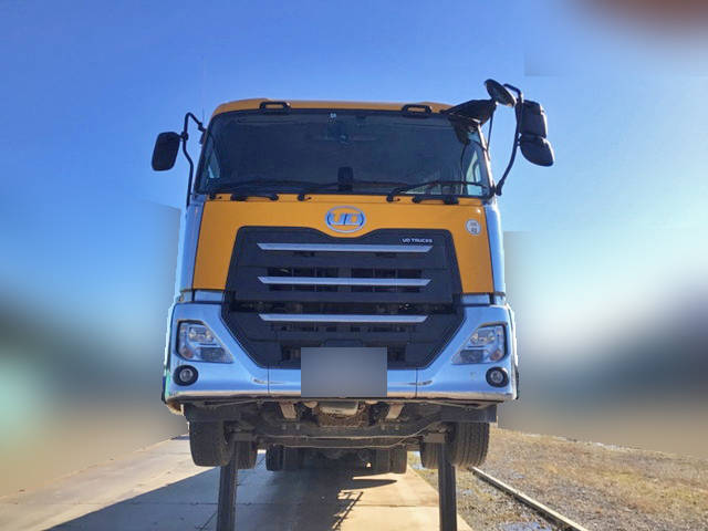 UDトラックスクオンセルフローダー大型（10t）[写真08]