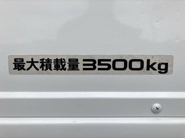 マツダタイタン平ボディ小型（2t・3t）[写真13]