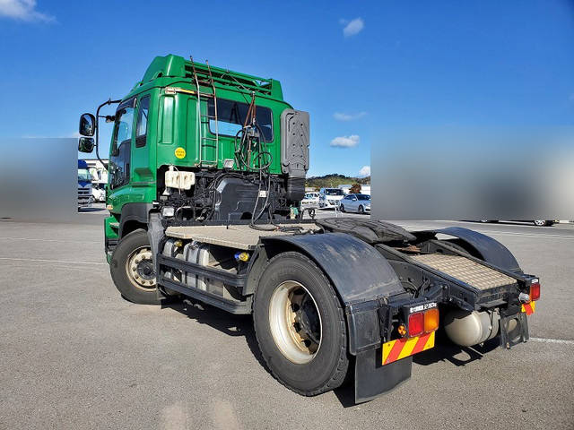 いすゞギガトレーラーヘッド（トラクターヘッド）大型（10t）[写真02]