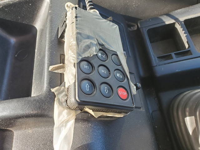 いすゞギガトレーラーヘッド（トラクターヘッド）大型（10t）[写真25]