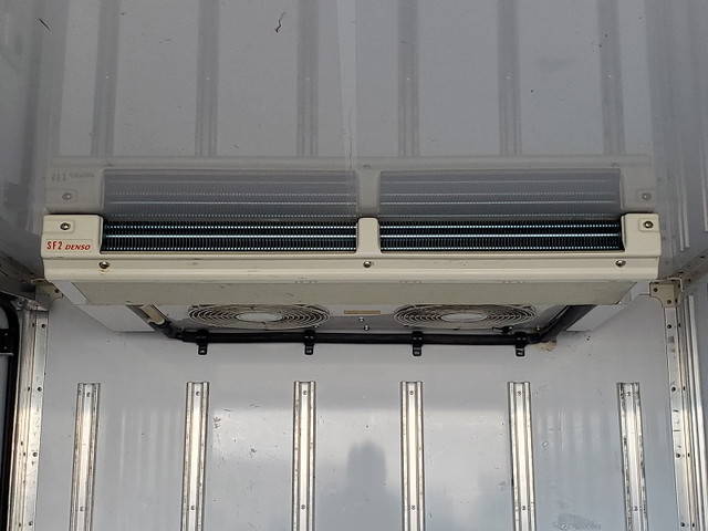 マツダタイタン冷凍車（冷蔵車）小型（2t・3t）[写真10]