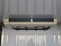 マツダタイタン冷凍車（冷蔵車）小型（2t・3t）[写真10]