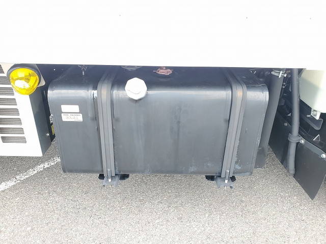 マツダタイタン冷凍車（冷蔵車）小型（2t・3t）[写真15]