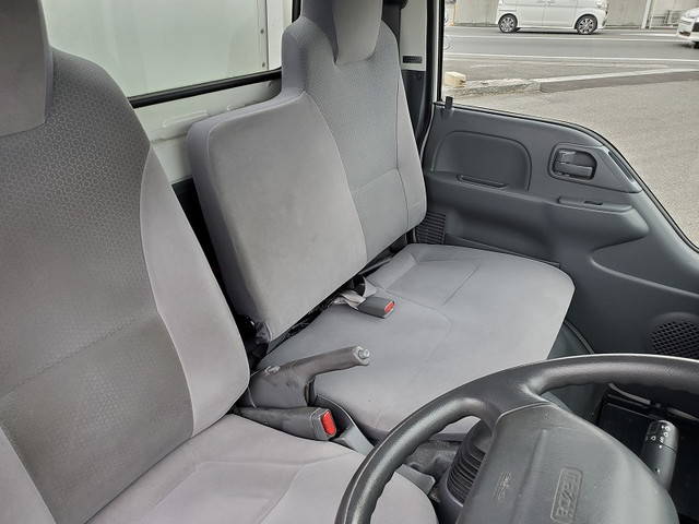 マツダタイタン冷凍車（冷蔵車）小型（2t・3t）[写真21]