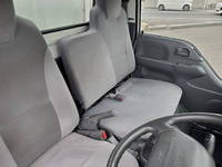 マツダタイタン冷凍車（冷蔵車）小型（2t・3t）[写真21]