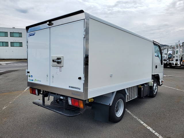 マツダタイタン冷凍車（冷蔵車）小型（2t・3t）[写真04]