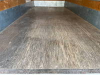 いすゞエルフアルミバン小型（2t・3t）[写真15]