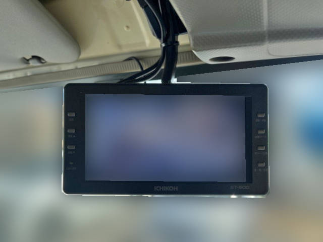 いすゞエルフアルミバン小型（2t・3t）[写真32]