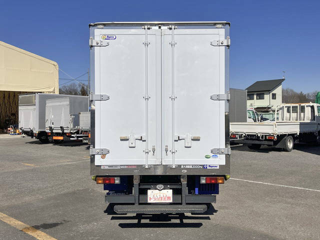 三菱ふそうキャンター冷凍車（冷蔵車）小型（2t・3t）[写真10]