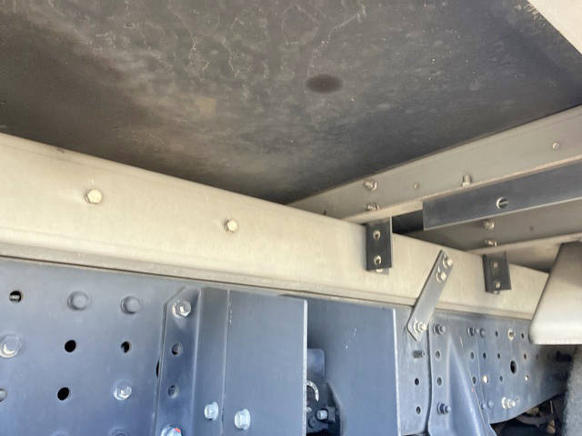 三菱ふそうキャンター冷凍車（冷蔵車）小型（2t・3t）[写真24]