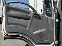 いすゞエルフアルミバン小型（2t・3t）[写真26]