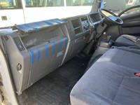 いすゞエルフアルミバン小型（2t・3t）[写真30]