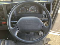 いすゞエルフアルミバン小型（2t・3t）[写真33]