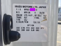 いすゞエルフアルミバン小型（2t・3t）[写真37]