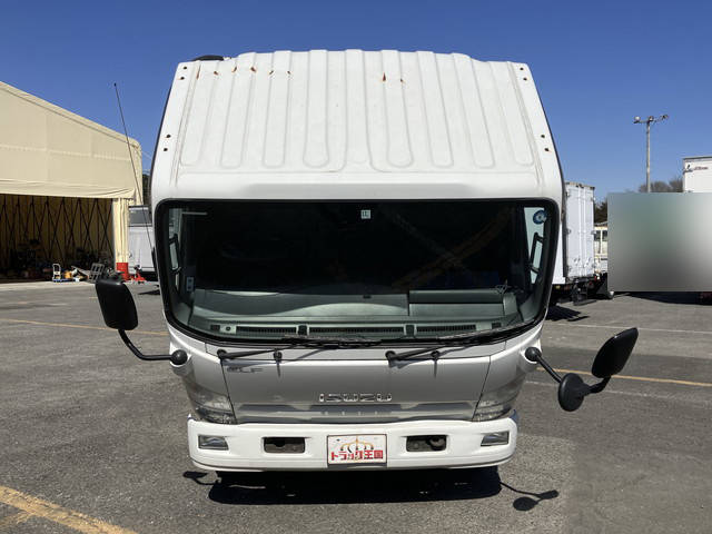 いすゞエルフアルミバン小型（2t・3t）[写真08]