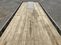 UDトラックスクオンセルフローダー大型（10t）[写真11]