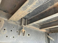 UDトラックスクオンセルフローダー大型（10t）[写真23]