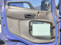 UDトラックスクオンセルフローダー大型（10t）[写真29]