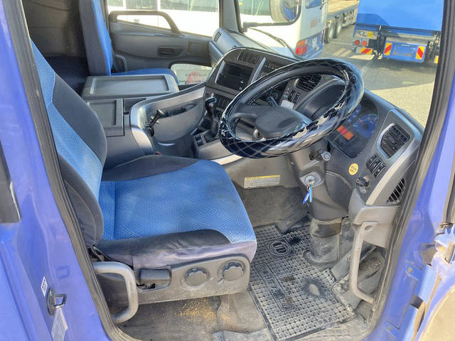 UDトラックスクオンセルフローダー大型（10t）[写真36]