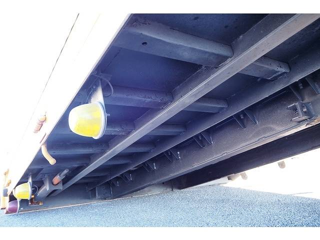 三菱ふそうファイターセーフティクレーン3段中型（4t）[写真15]