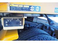 三菱ふそうファイターセーフティクレーン3段中型（4t）[写真16]