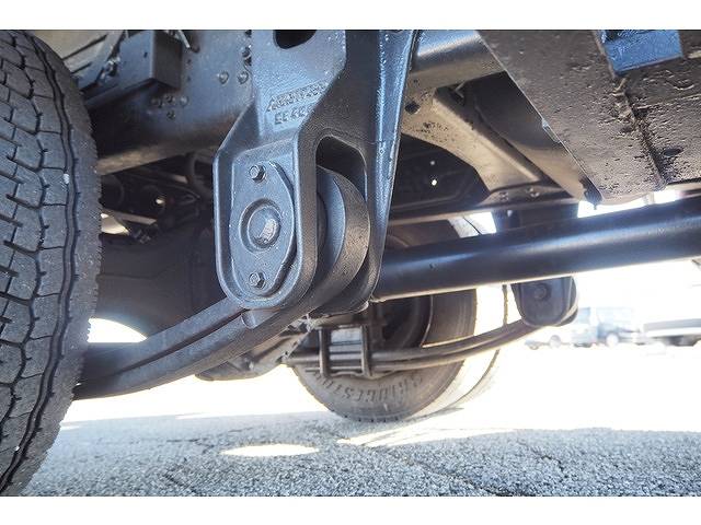 三菱ふそうファイターセーフティクレーン3段中型（4t）[写真26]