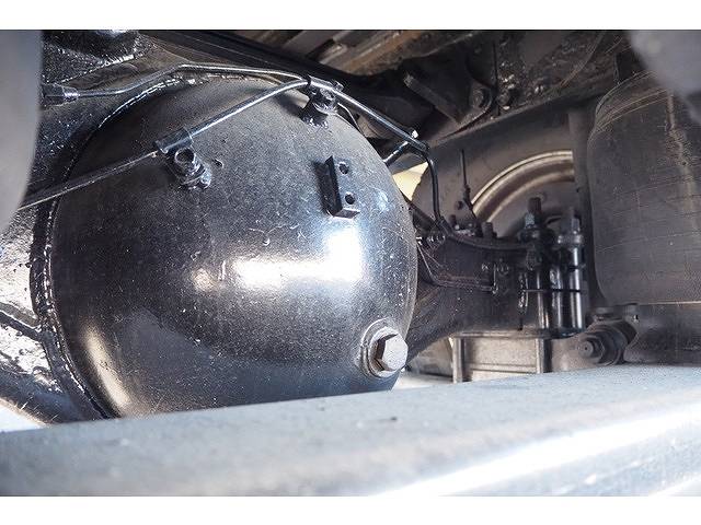 三菱ふそうファイターセーフティクレーン3段中型（4t）[写真27]