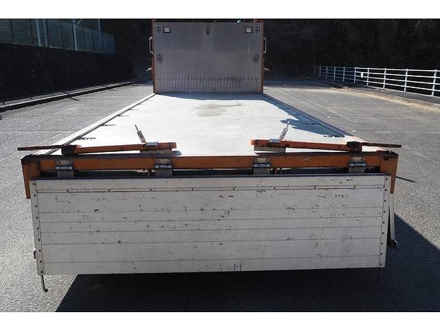 三菱ふそうファイタークレーン5段中型（4t）[写真15]