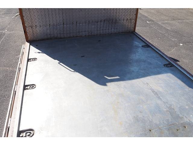 三菱ふそうファイタークレーン5段中型（4t）[写真17]