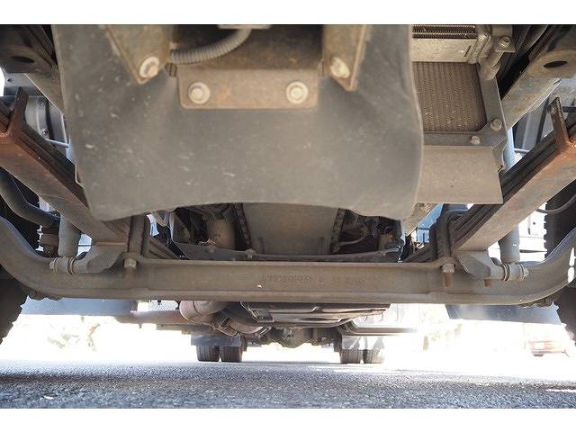 三菱ふそうファイタークレーン5段中型（4t）[写真32]